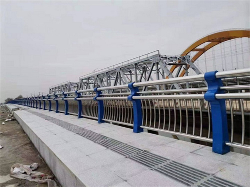 不鏽鋼複合護欄